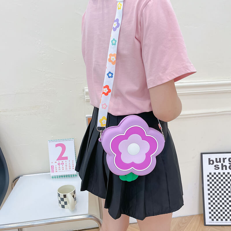 Flower Q Uncle Silicone Children's Crossbody Bags Phone Bag