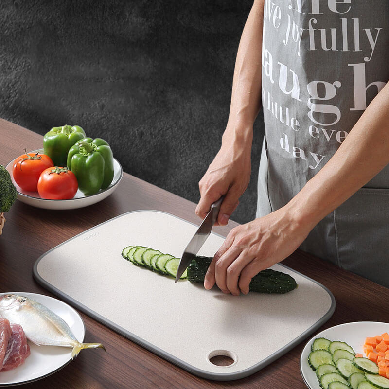 Mobie Antibacterial Wheat Straw Cutting Board Knife Friendly Eco Kitchen Board E1805