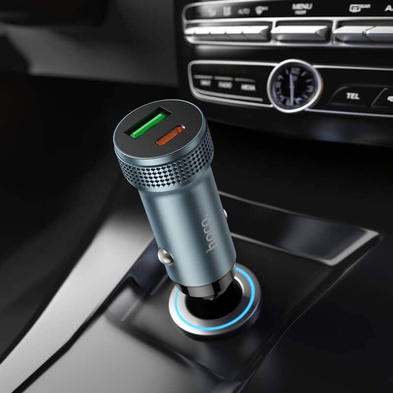 hoco. 38W Dual-Port Fast Car Charger with Aluminum Housing Z49B