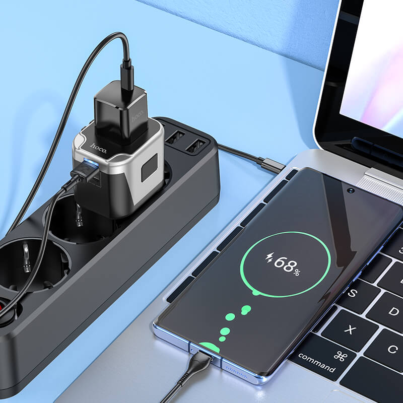 Mobie International All in One Universal Travel Adapter AC5 Not for Use in NZ