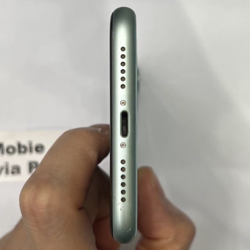 iPhone 11 64G 100% Battery Health Refurbished