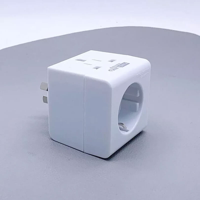 Mobie USA UK & Europe to NZ & AUS Plug Adapter CE & SAA Certification P303