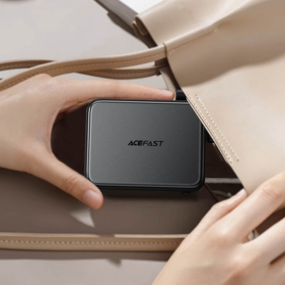 Acefast PD22.5W 10000mAh Battery Percentage Display Power Bank M28