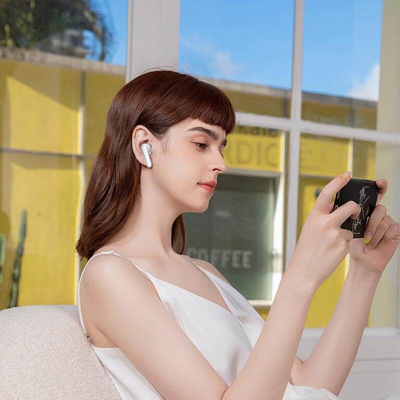 Mobie 2-in-1 In-Ear/Semi In-Ear Bluetooth Noise-Canceling Earphones 36H U20