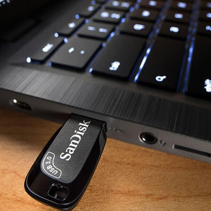 SanDisk Ultra Shift 64GB USB 3.0 Flash Drive