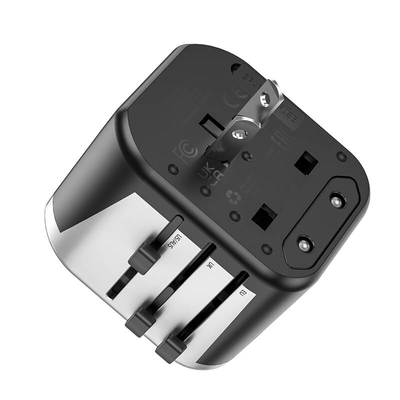 Mobie International All in One Universal Travel Adapter AC5 Not for Use in NZ