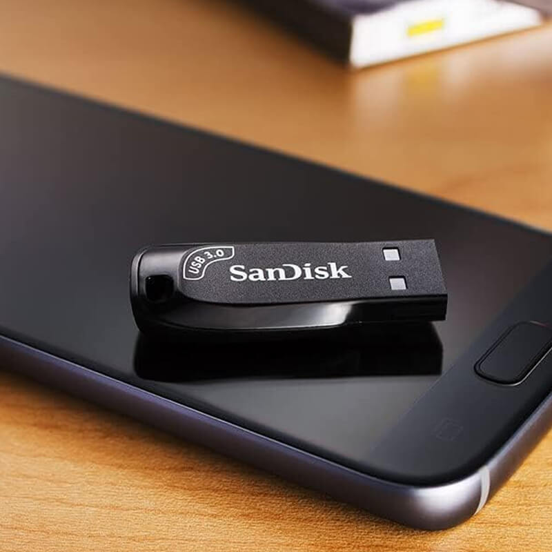 SanDisk Ultra Shift 64GB USB 3.0 Flash Drive