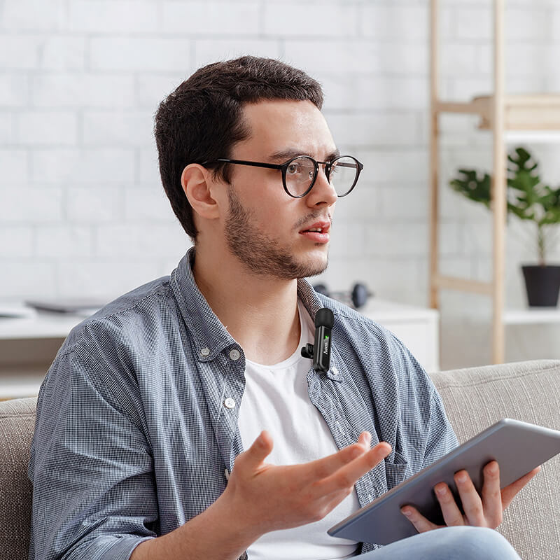 Hoco Lightning Lapel Mic Wireless Omni Directional Microphone L20-L