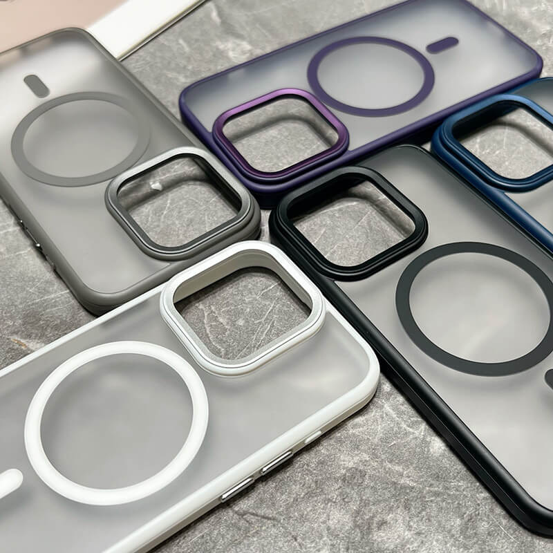 iPhone 15 Pro Max Clarity Series Magsafe Ultra Thin Anti-Fingerprint Back Case
