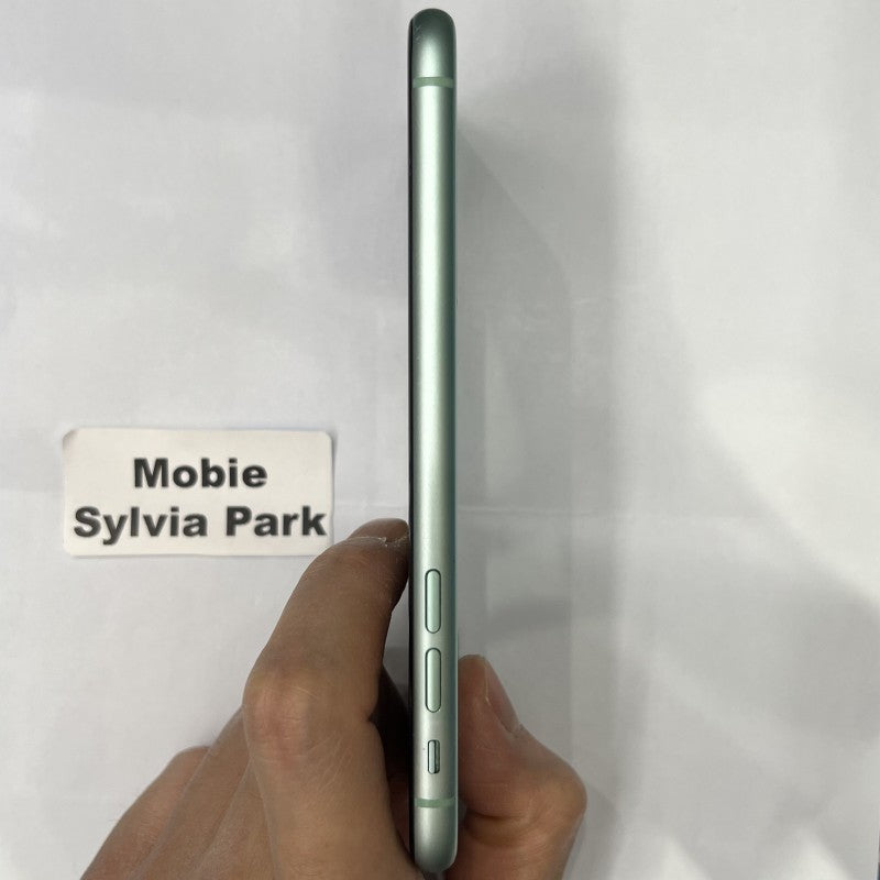 iPhone 11 64G 100% Battery Health Refurbished