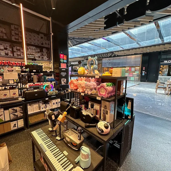 Store Image