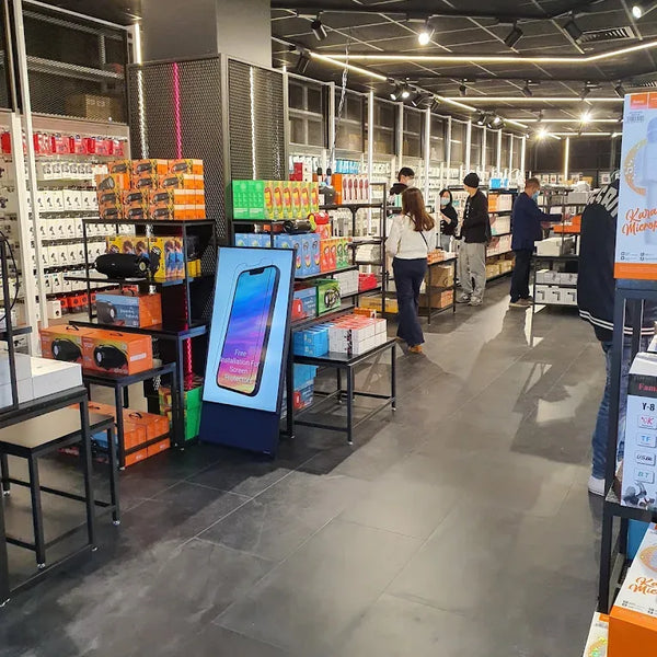 Store Image