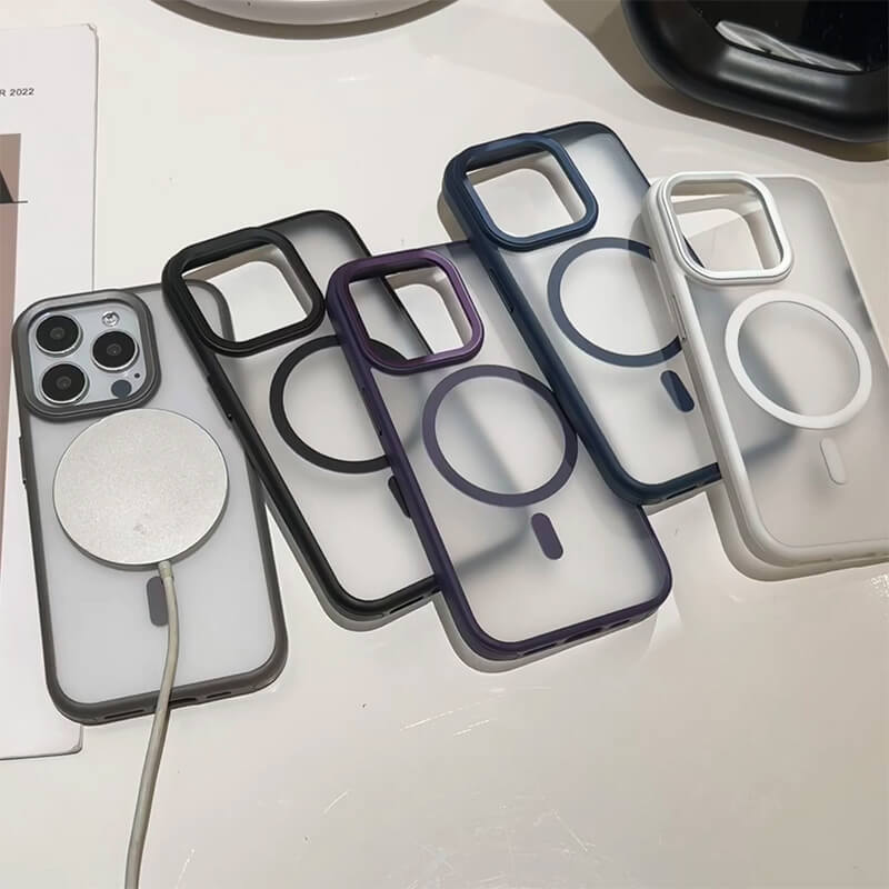 iPhone 15 Pro Max Clarity Series Magsafe Ultra Thin Anti-Fingerprint Back Case