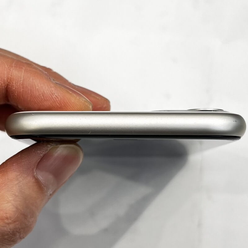 iPhone 11 64G 100% Battery Health Used