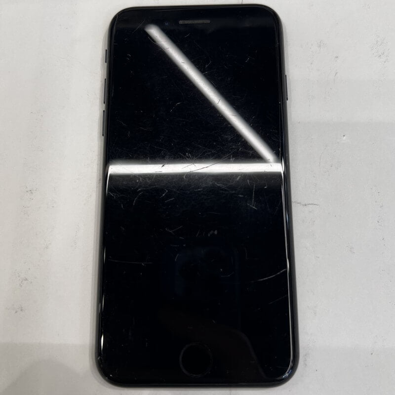 iPhone SE 2022 64G 100% Battery Health Refurbished